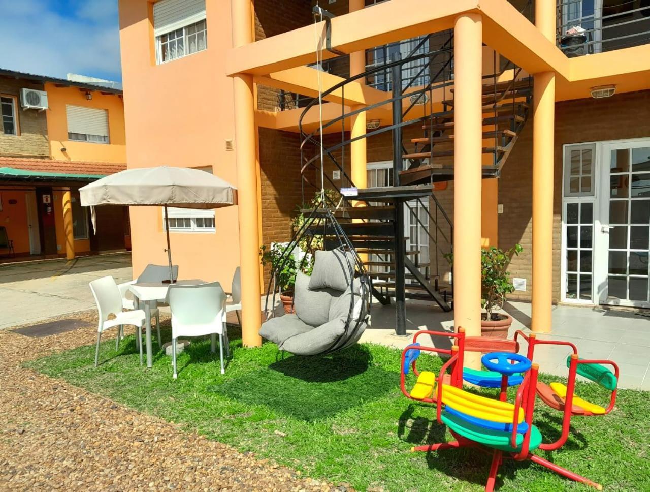 Aparthotel Renacer Federación Exterior foto